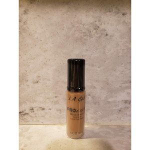 LA Girl Pro Matte High Definition Long Wear Matte Foundation GLM682 Cafe New